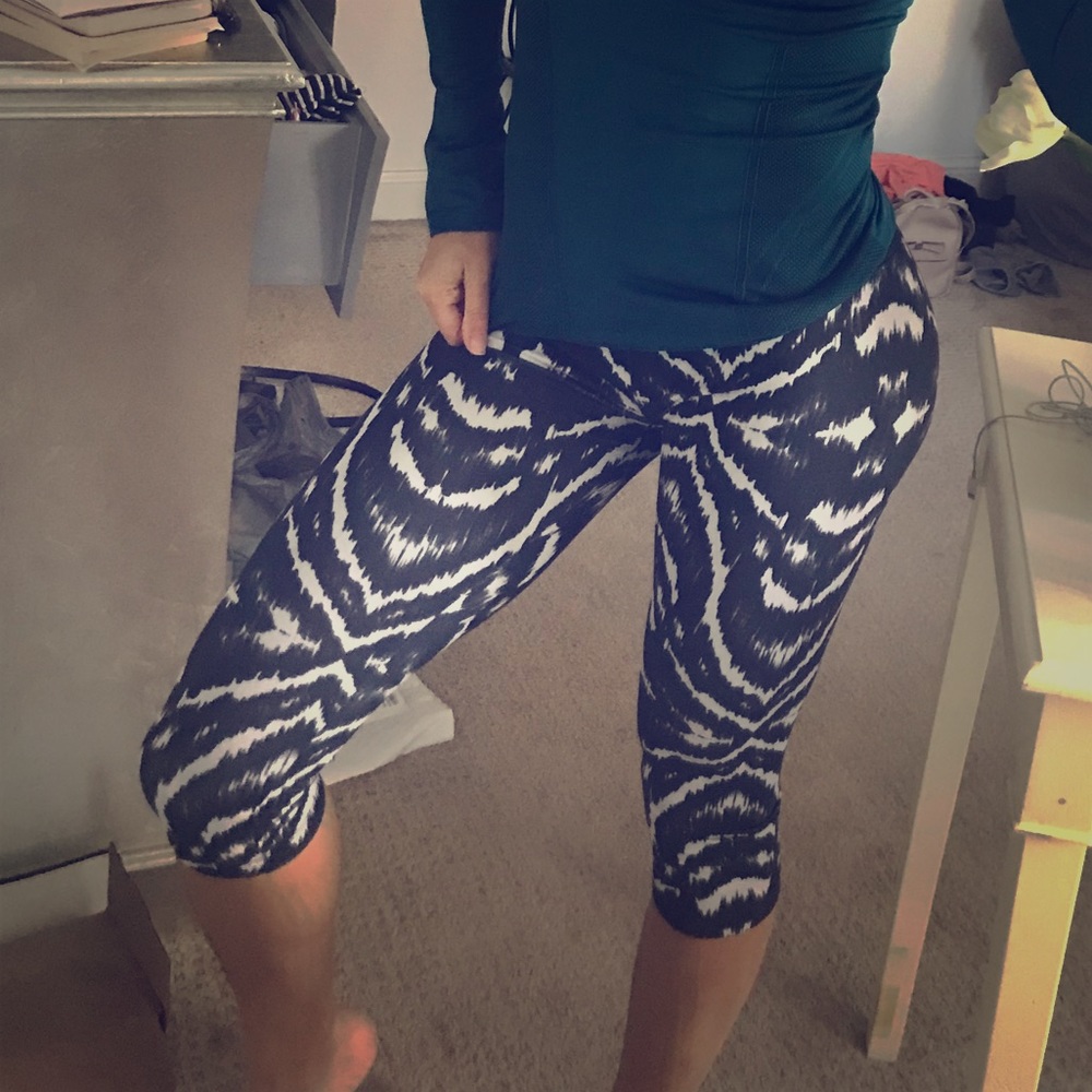 Zebra Print Yoga Pants 3/4 length